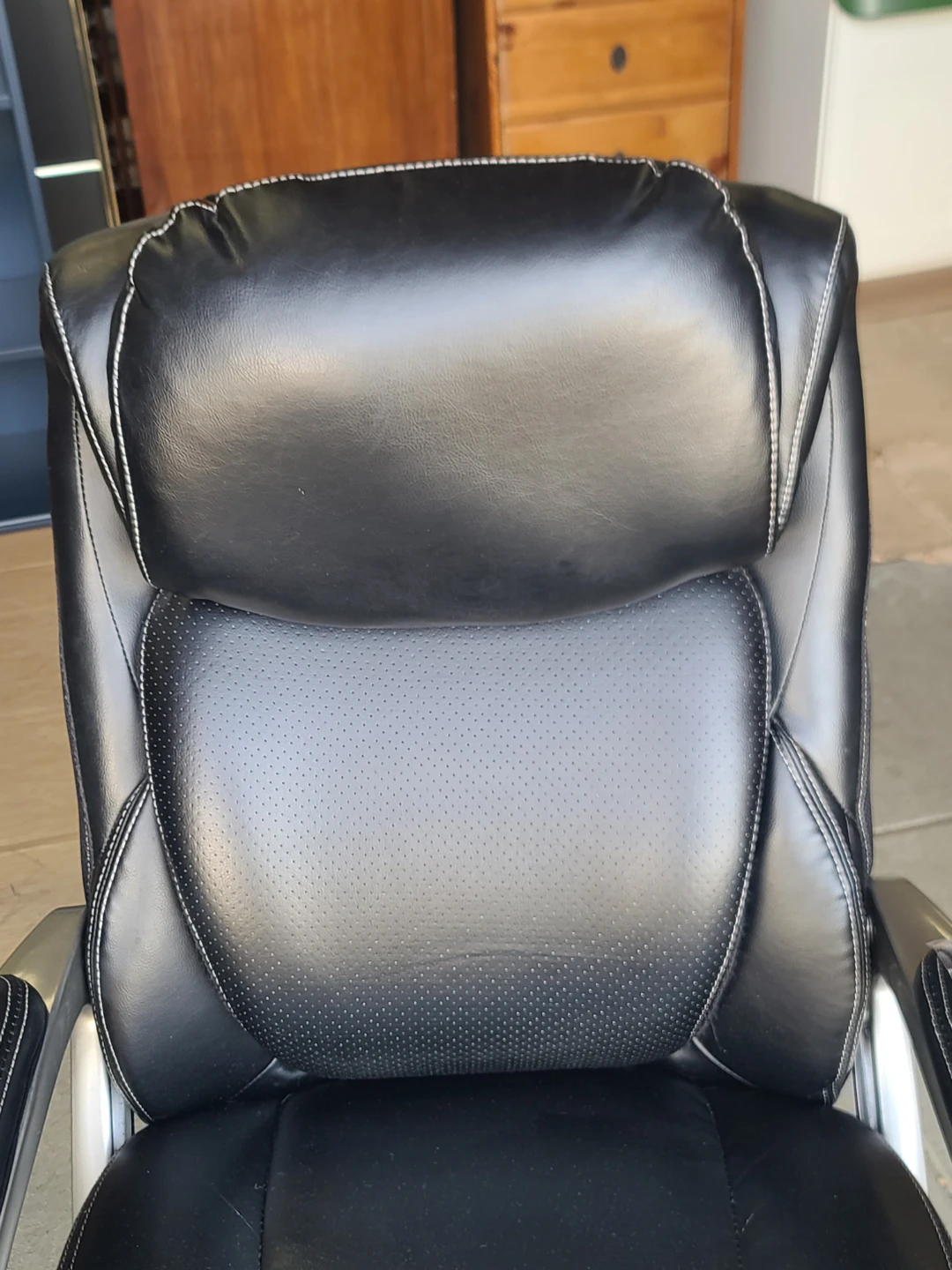 Serta Leather Executive Office Chair - photo 2