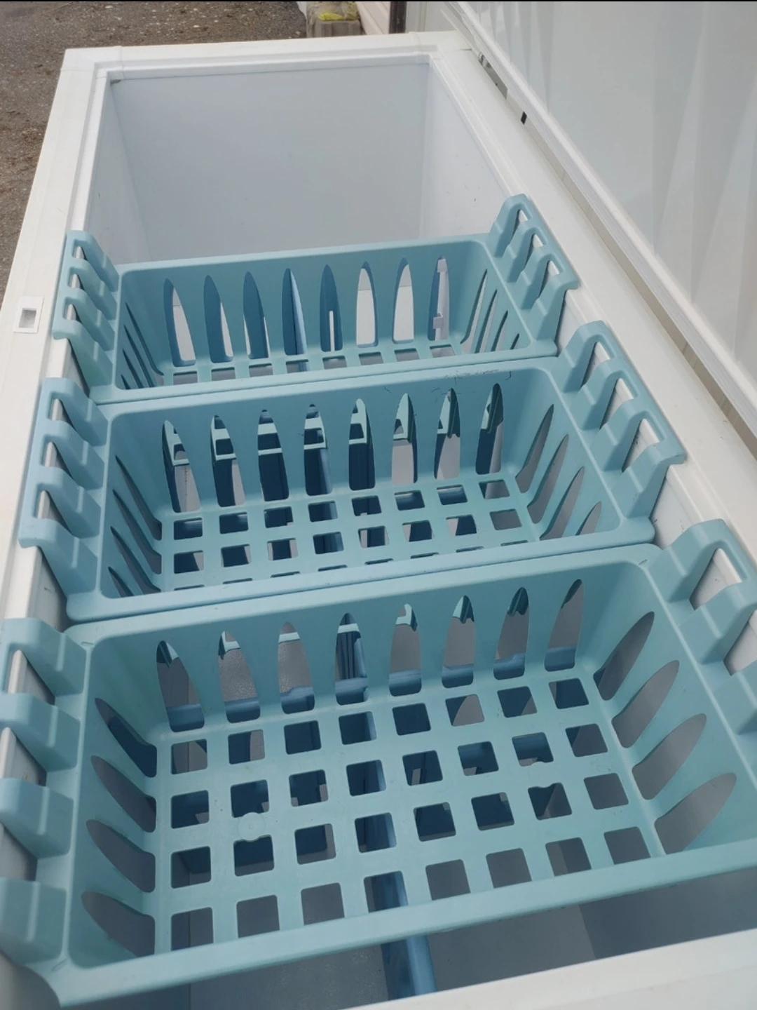Extra Extra Large White Chest Freezer - photo 3