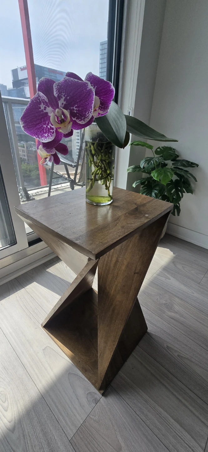 Geometric Wooden Side Table - photo 2