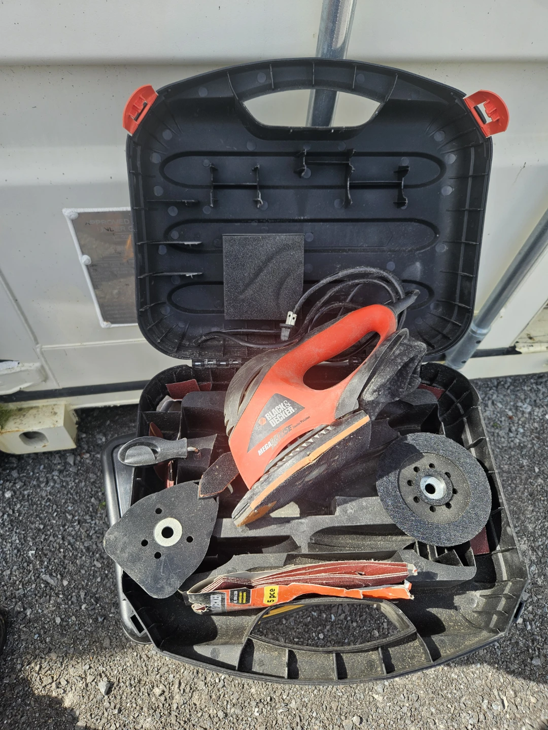 Black & Decker Mega Mouse Sander/Polisher - photo 3