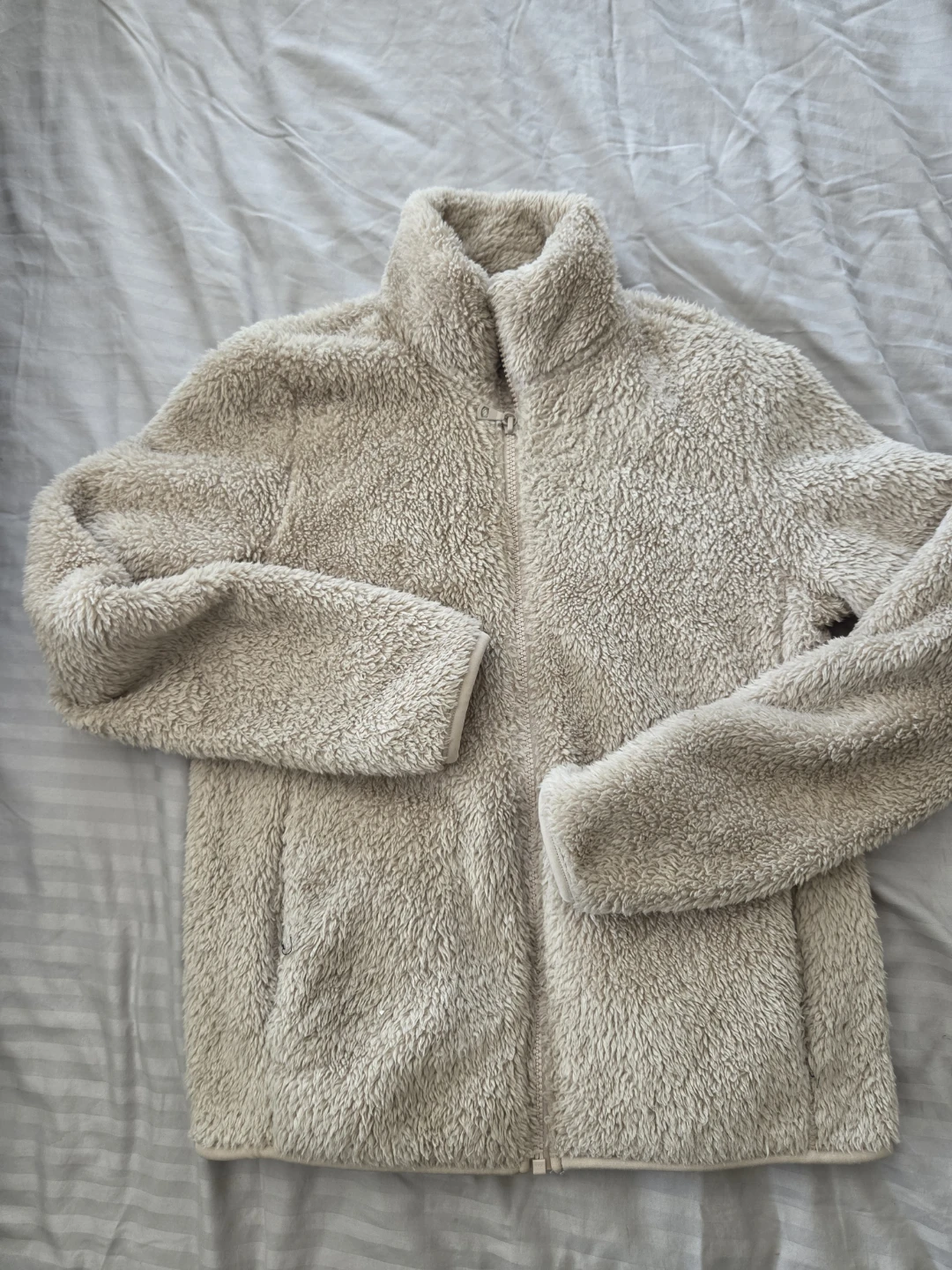 Uniqlo Beige Fleece Full-Zip Jacket
