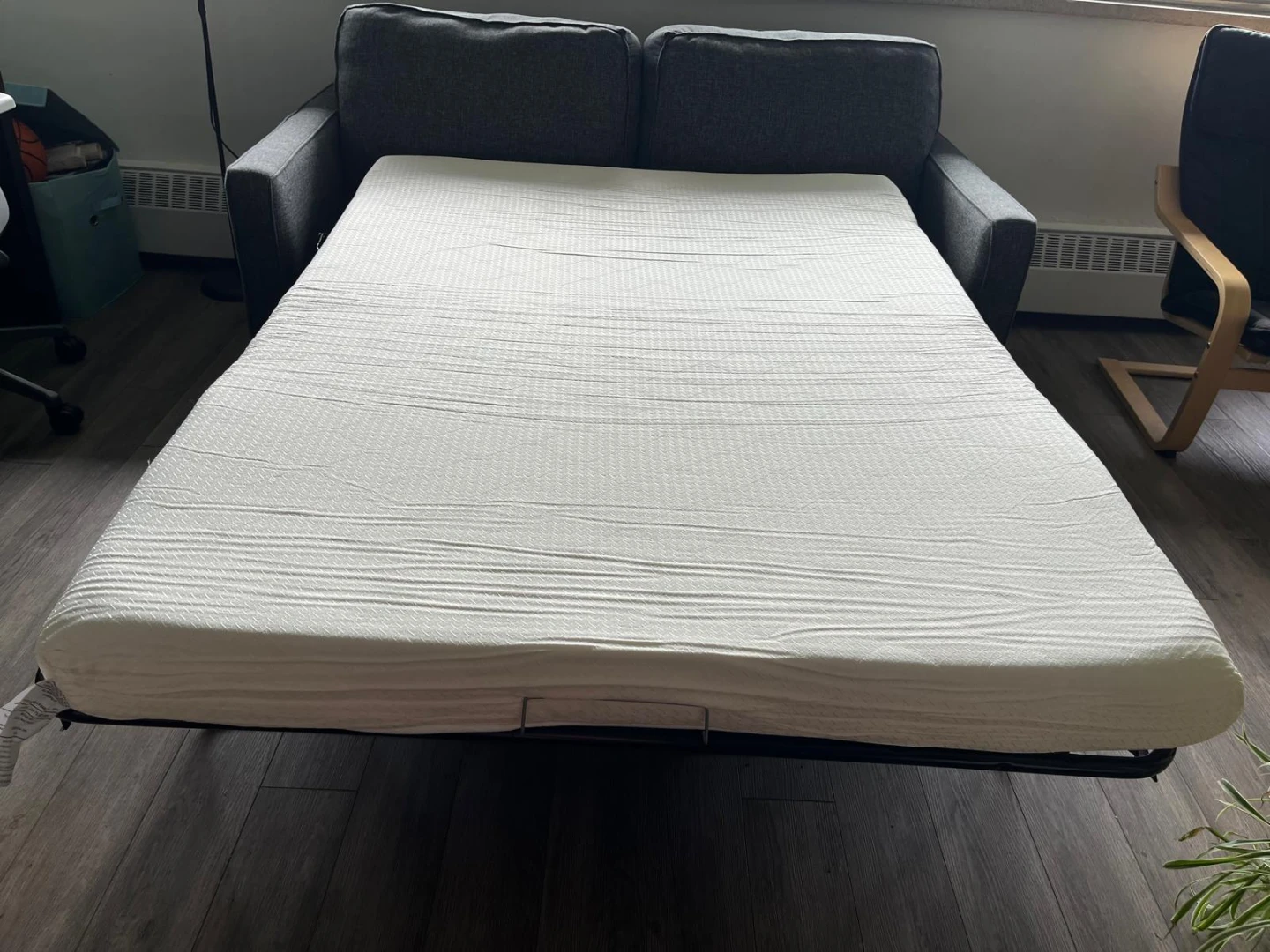 Love seat sofa with bed - photo 4