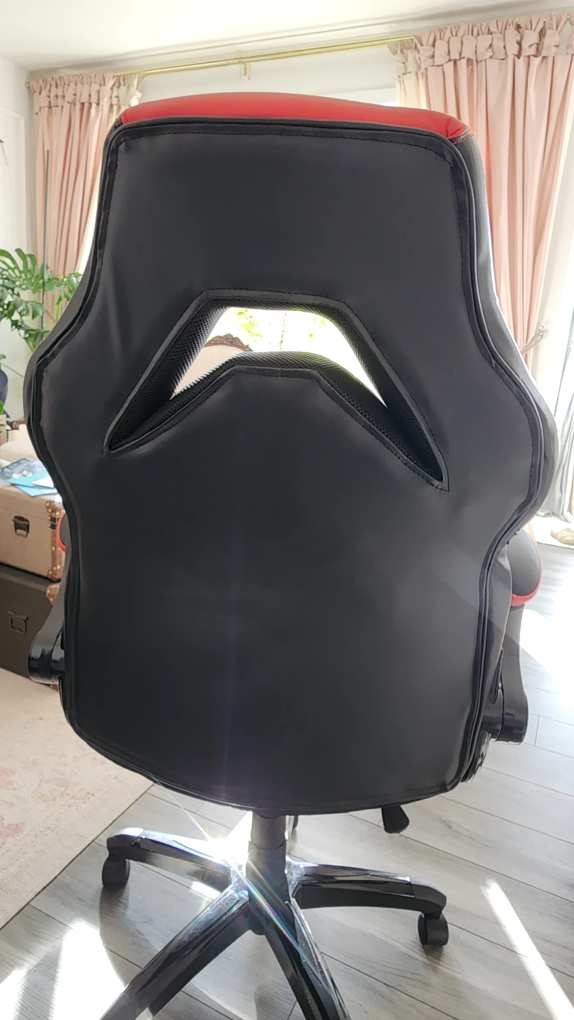 EMERGE Gaming Chair - Like New - photo 4