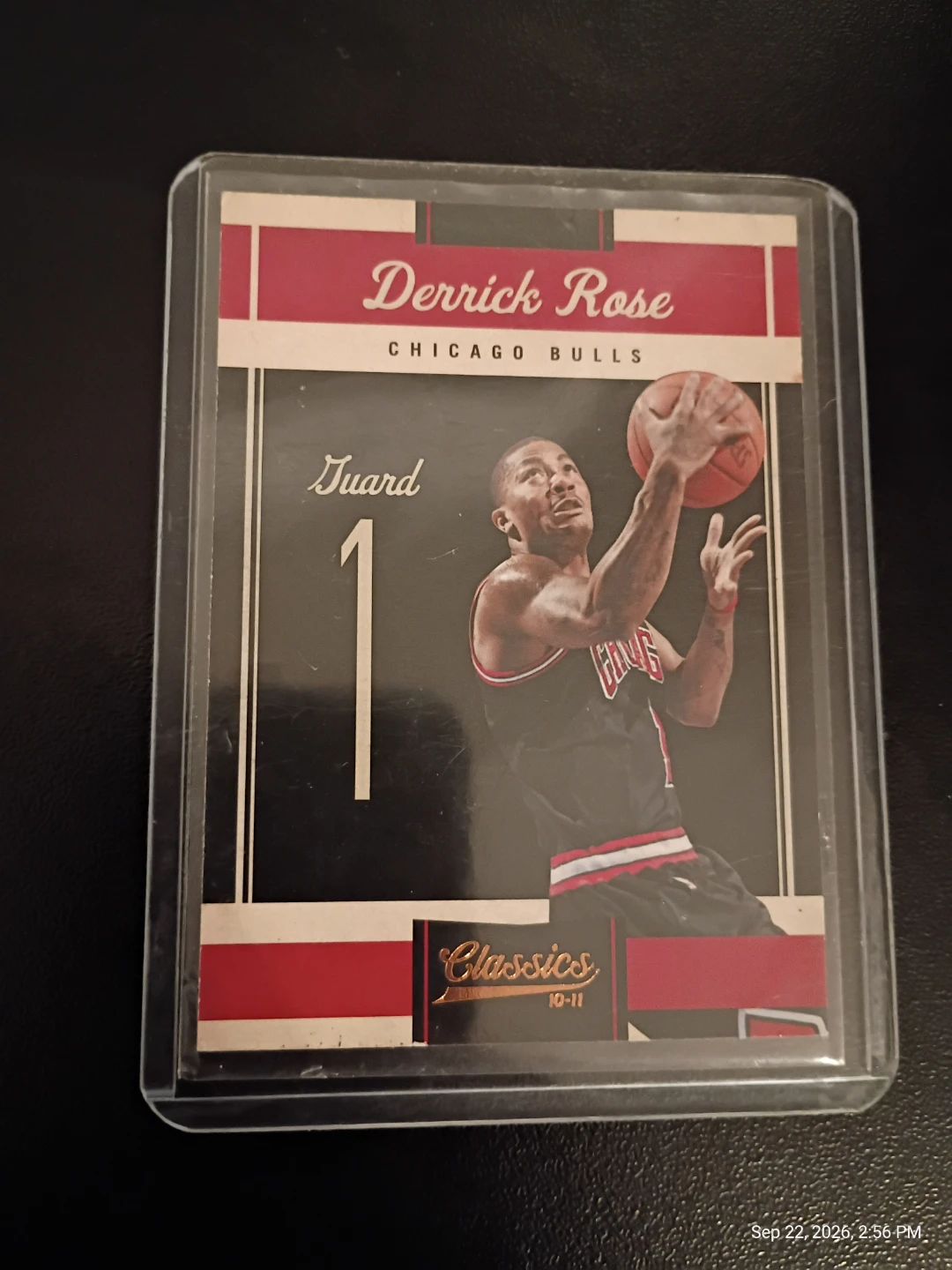 2010-11 Panini Classics Derrick Rose Basketball Card