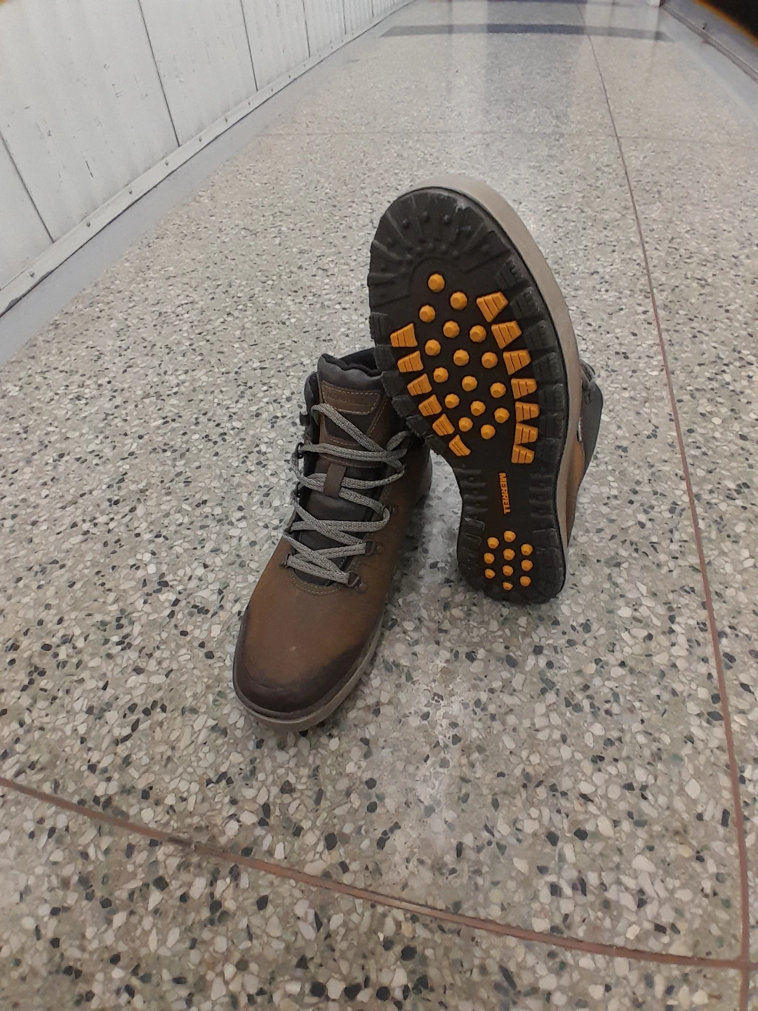 Merrell Brown Hiking Boots Men's Size 12