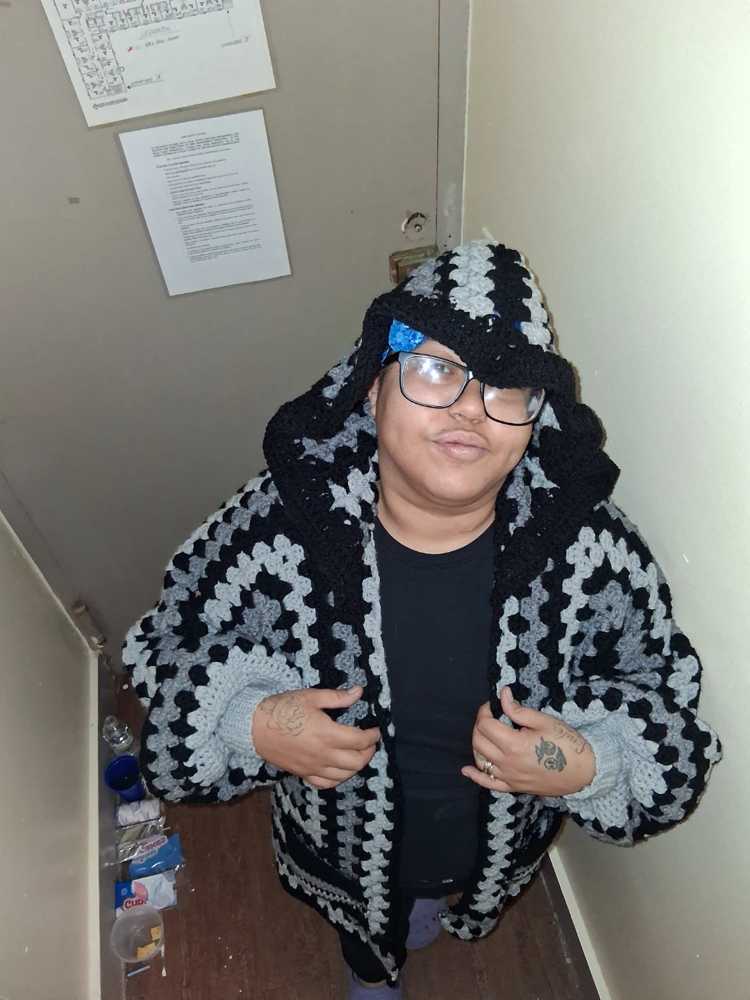 Handmade Crochet Hooded Cardigan - photo 2