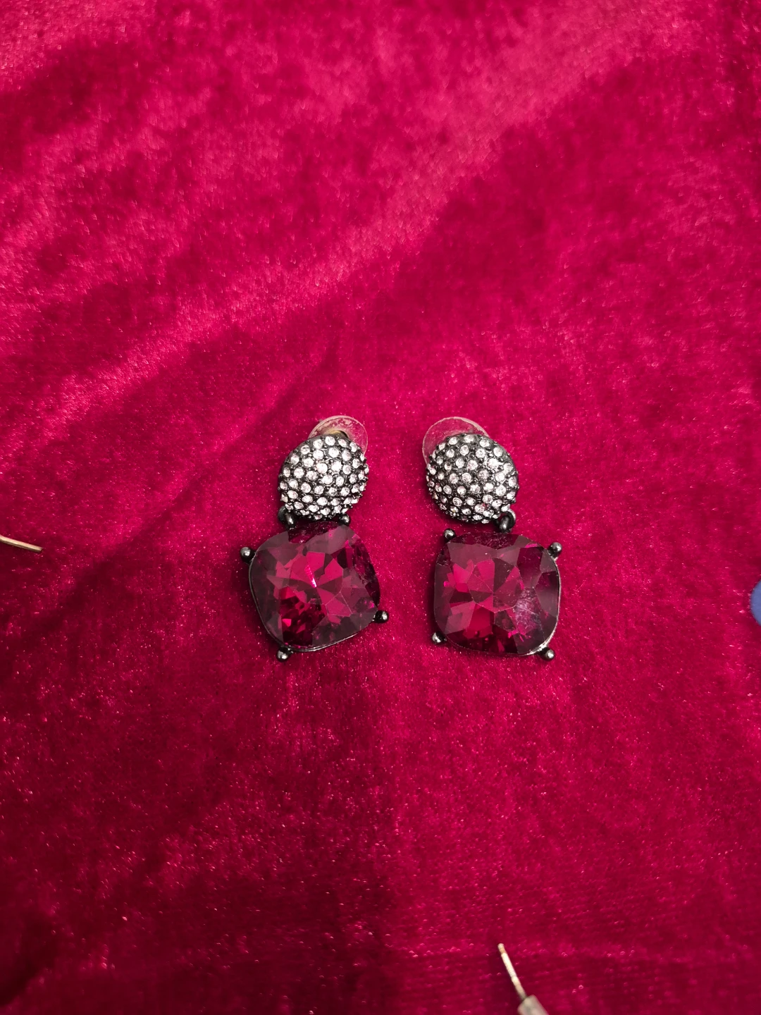 Two pairs of fashion earrings - photo 2