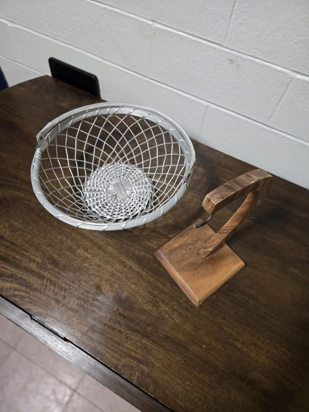 2Pc Vintage Wood Banana Tree Basket Set - photo 2