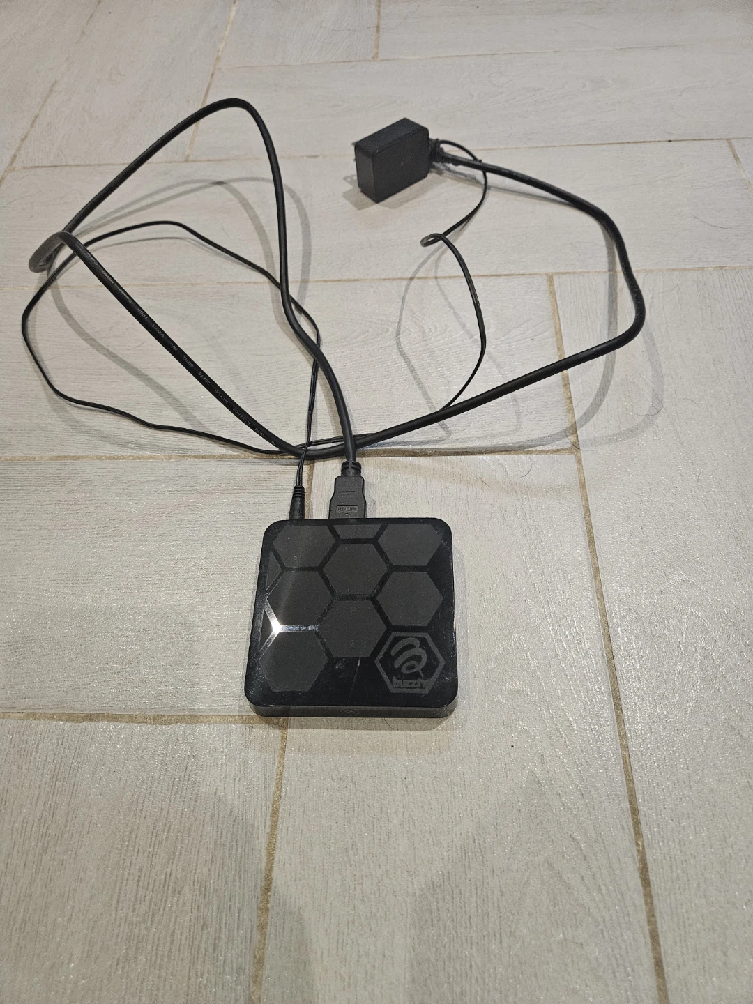 XRS4000 Buzz TV IPTV Box