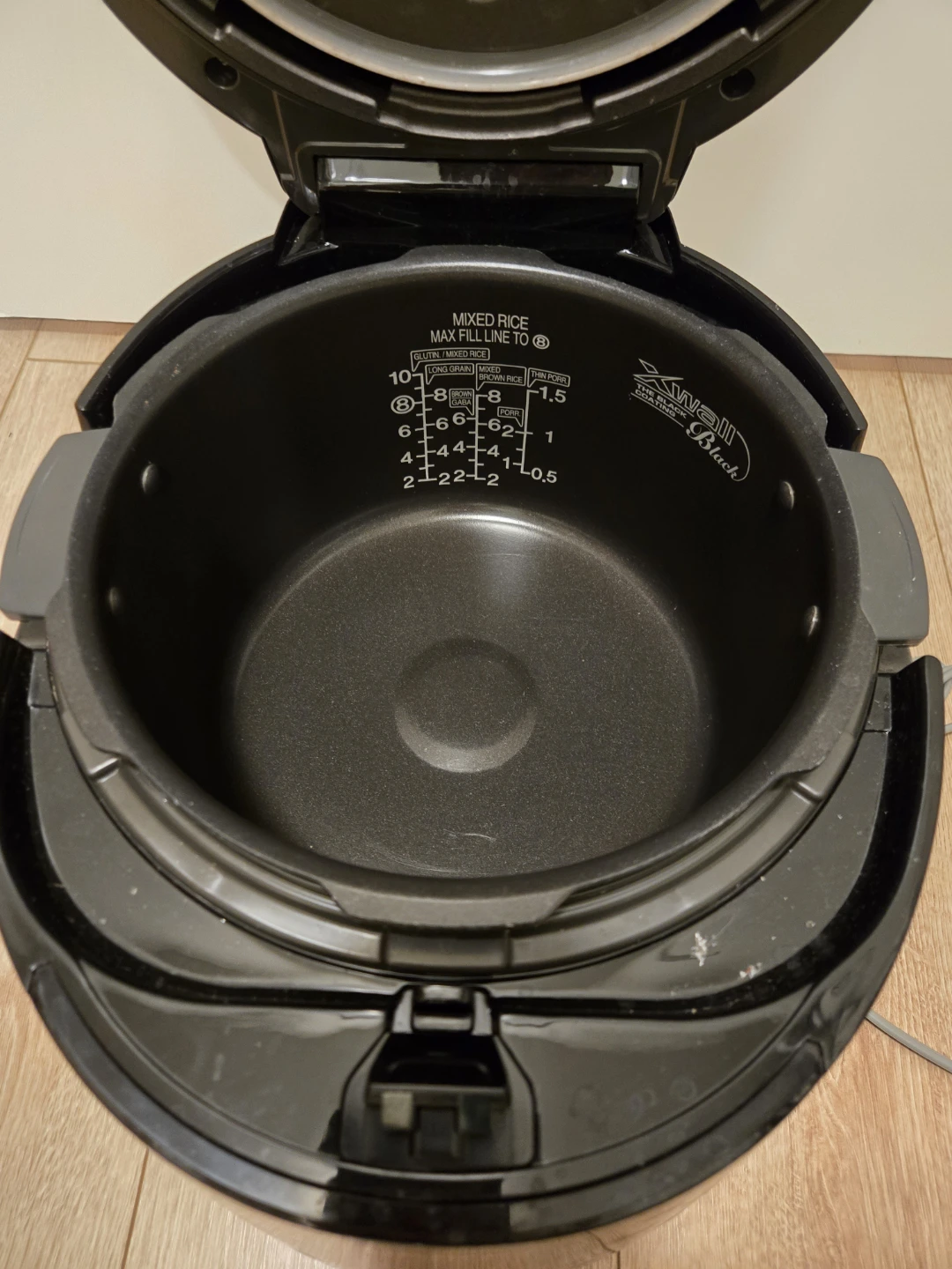 CUCKOO rice maker - photo 2