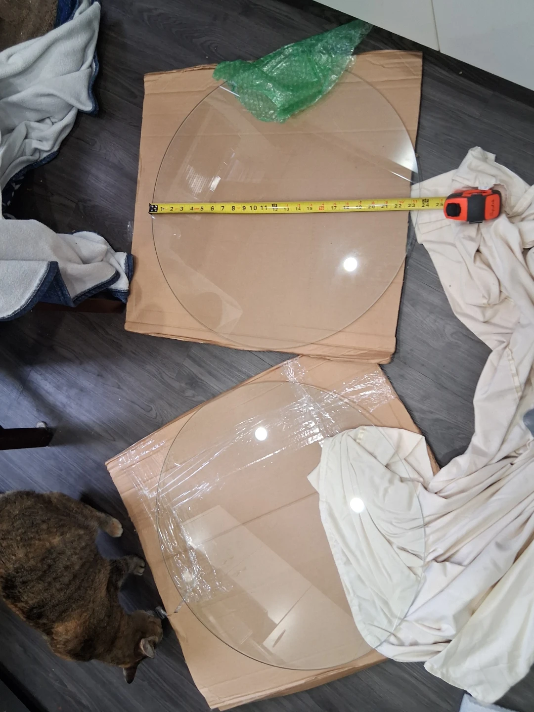Set of Two Round tempered Glass Table Tops