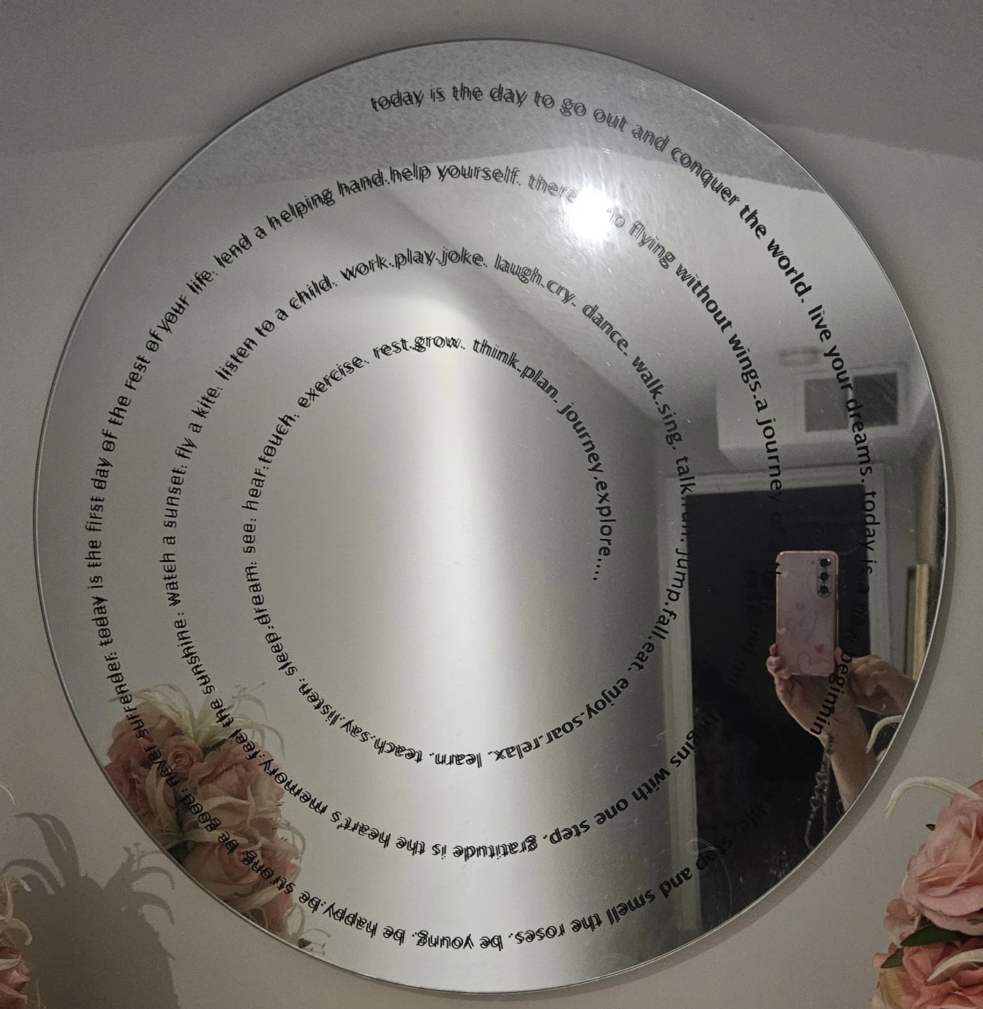 Nexxt Elan 24" Round Mirror with Spiral Inspirational Writing