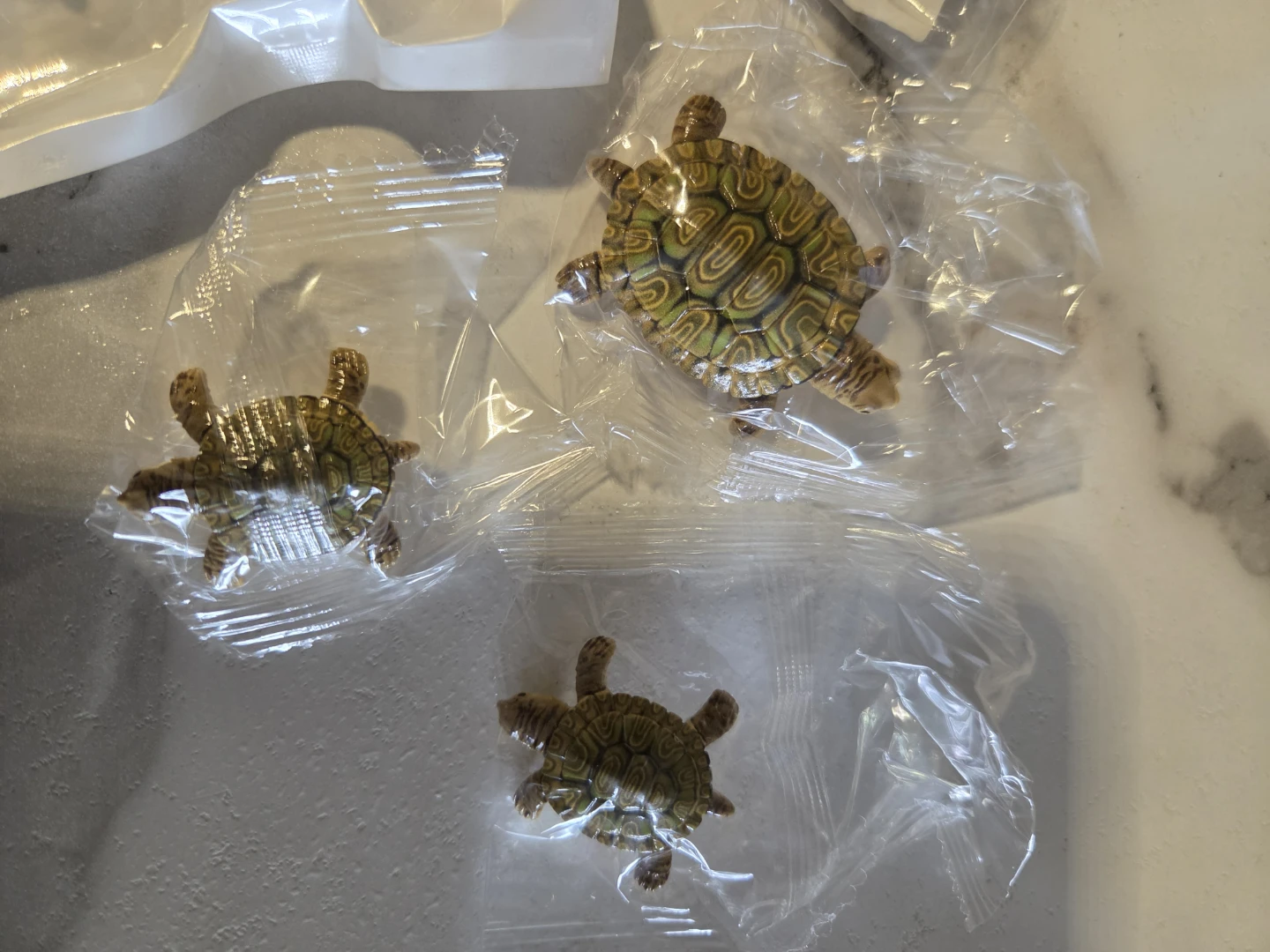 Miniature Animal and Treasure Chest Figures✨️🌊 - photo 2