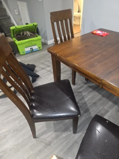table and chairs - photo 5