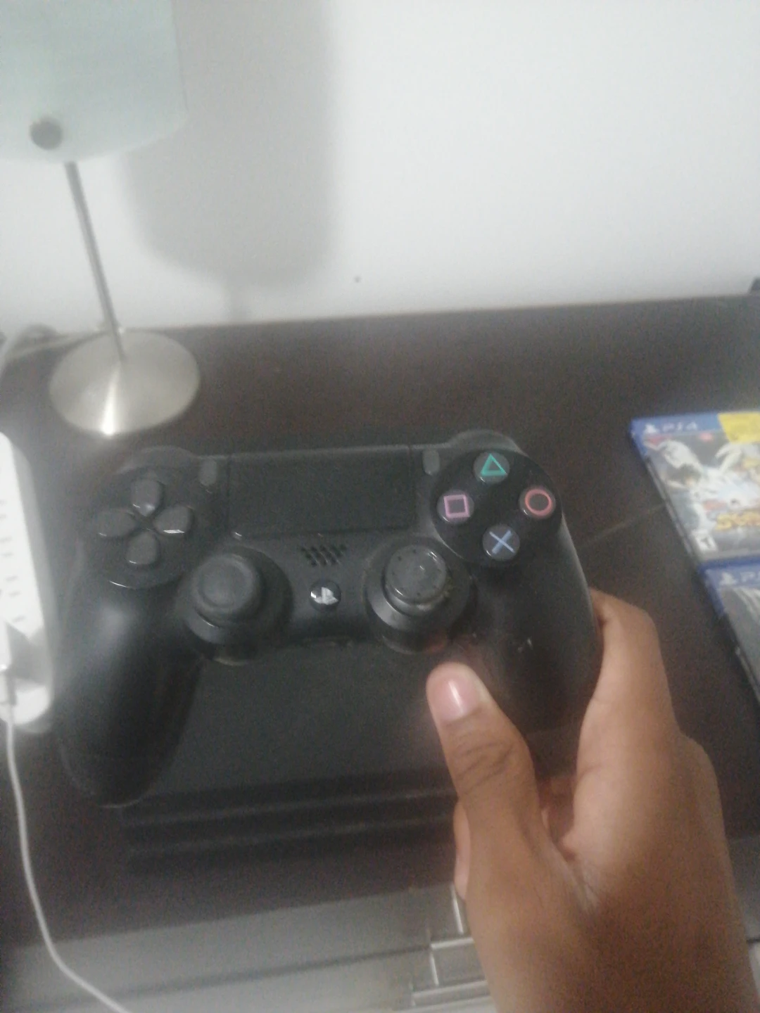 Ps4 pro with controller, cables, 4 games, and gun controller - photo 3