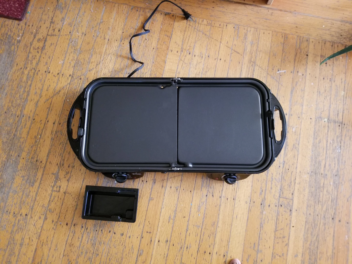 Rival GRF400 Folding Griddle - photo 4