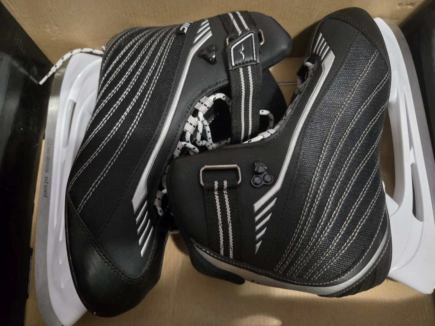 Brand New Never Used/Sharpened Vic Hockey Skates