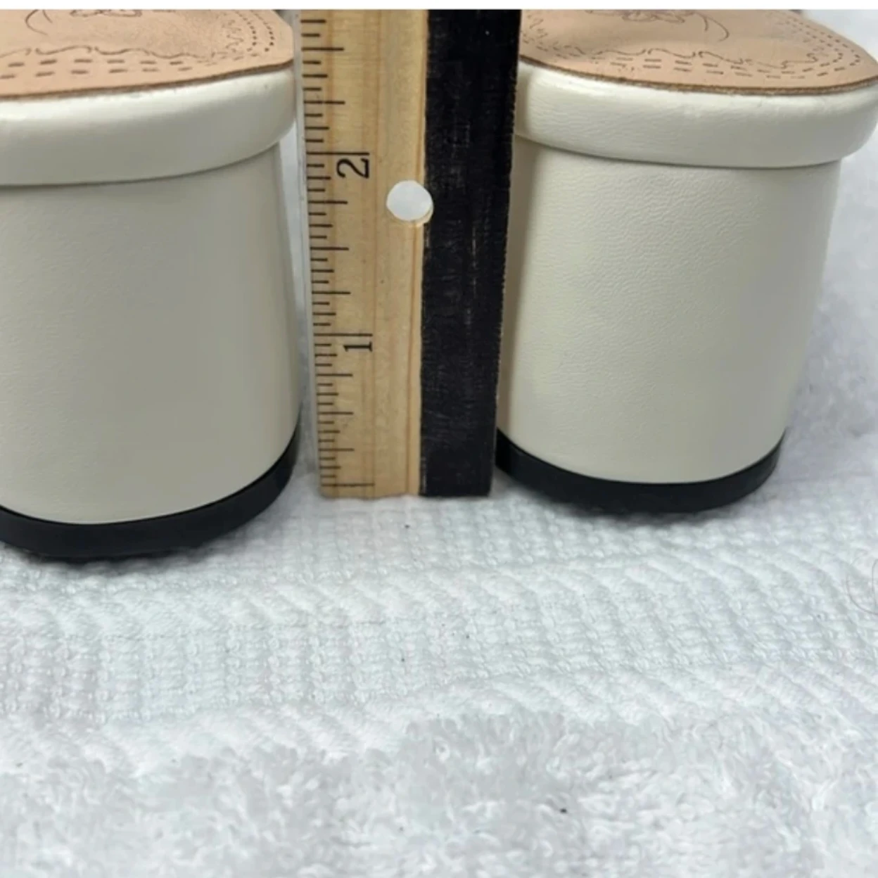 Cream Heeled Mules with Buckle Detail Size 12.5 - photo 3