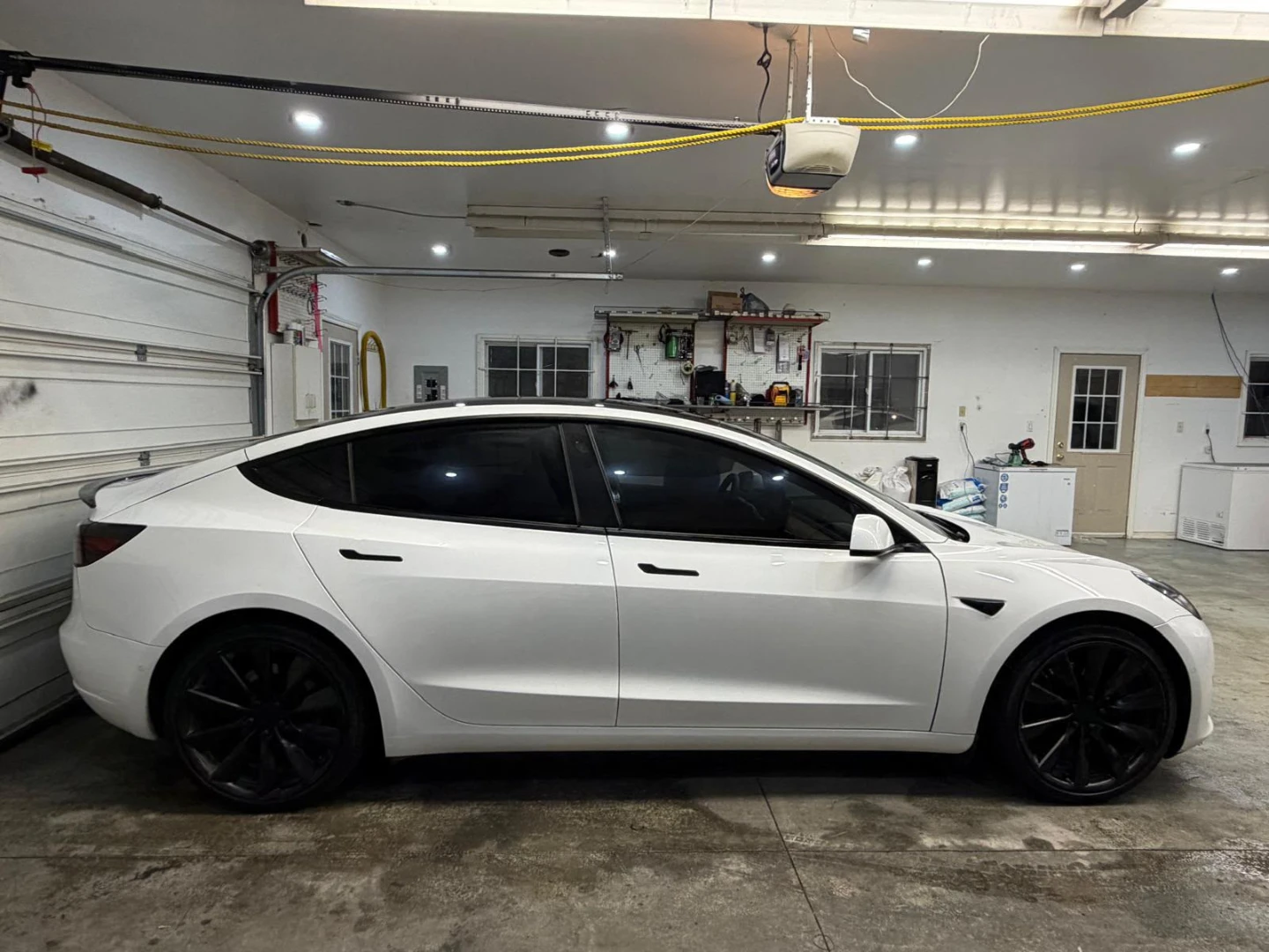 2021 TESLA MODEL 3_ URGENT SALE - photo 4