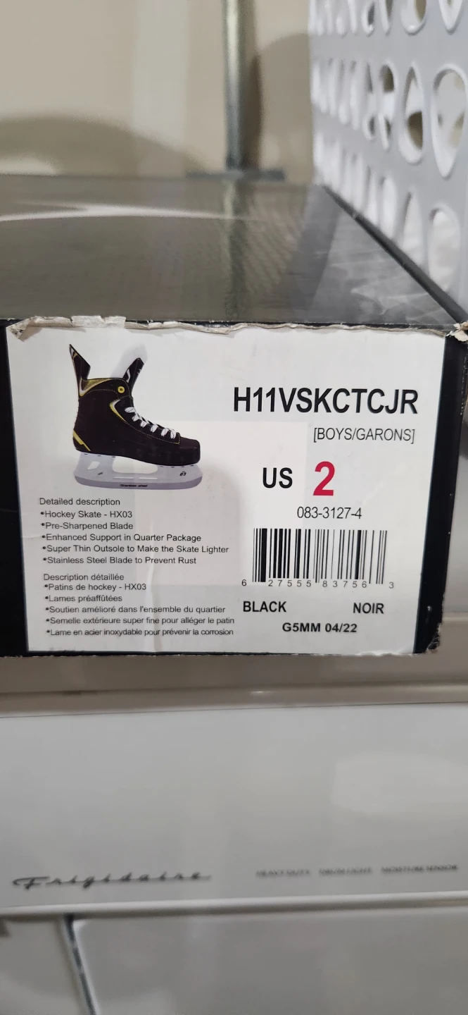 VIC Hockey Skates HX03 - Size 2