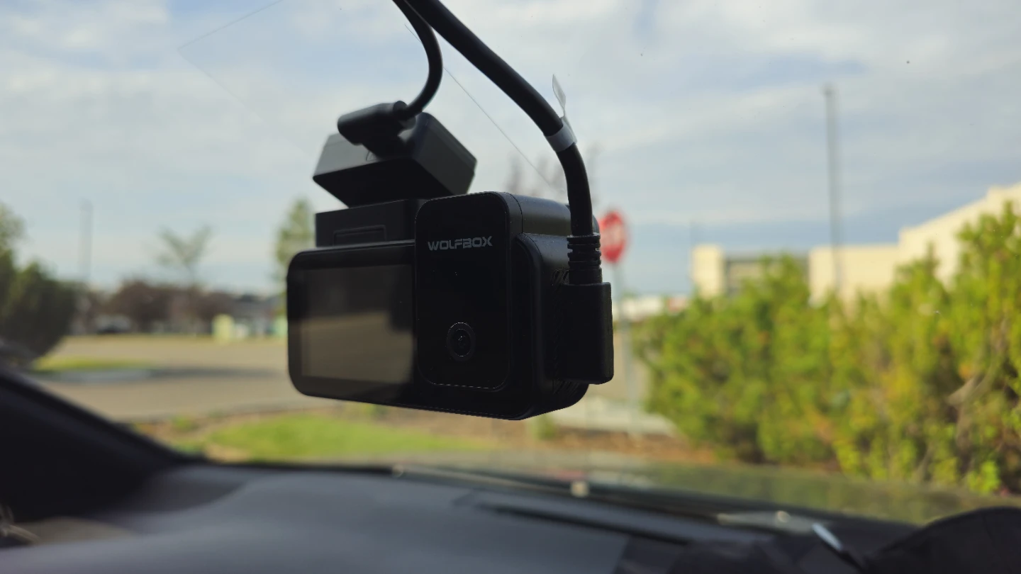 Dashcam, Wolfbox x5 3 channel