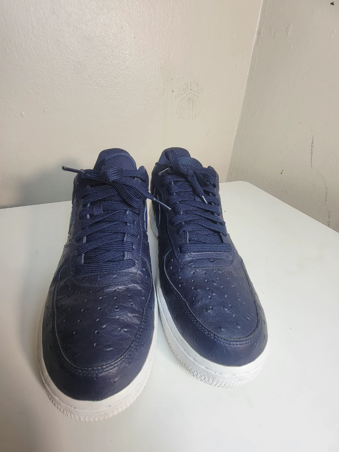 Nike Air Force 1 Navy Ostrich Print Sneakers - photo 3
