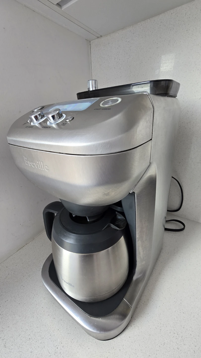 Breville Grind Control Coffee Maker with Built-in Burr Grinder - photo 3