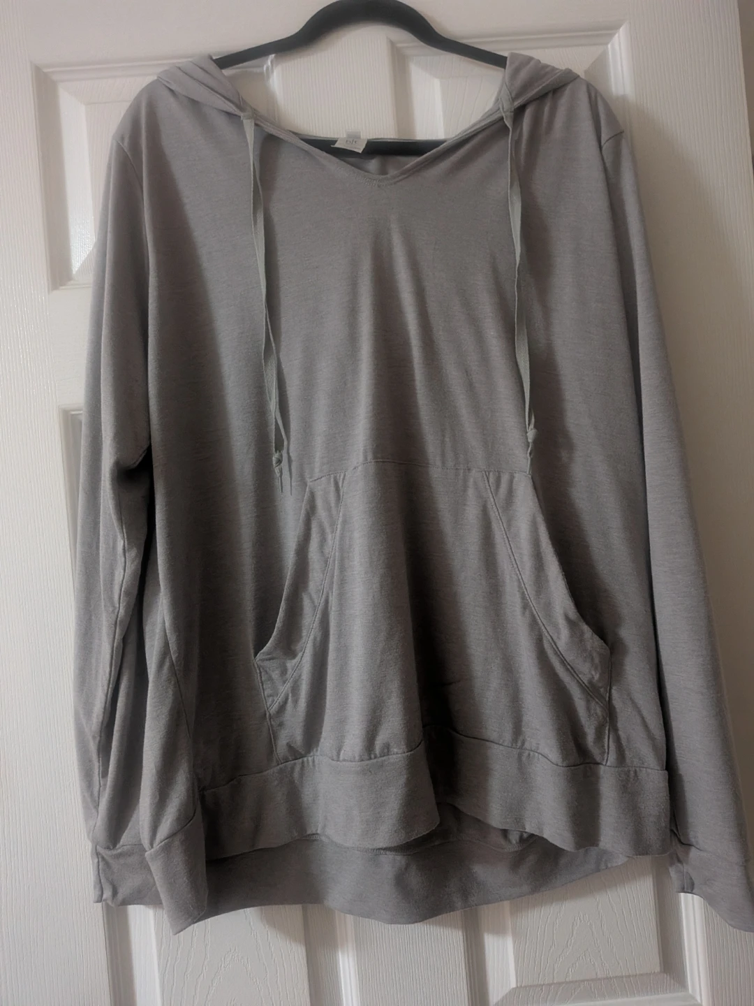pullover hoodie pick up in St Albert - photo 2