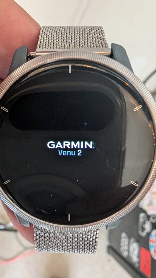 Garmin Venu 2 in good condition