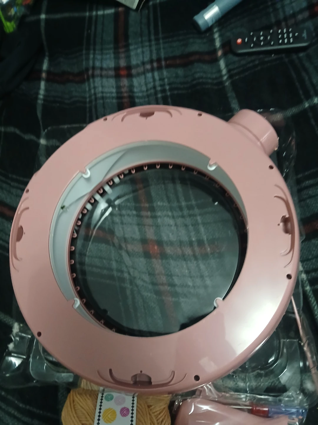 Sentro Knitting Machine No. 840A - photo 4