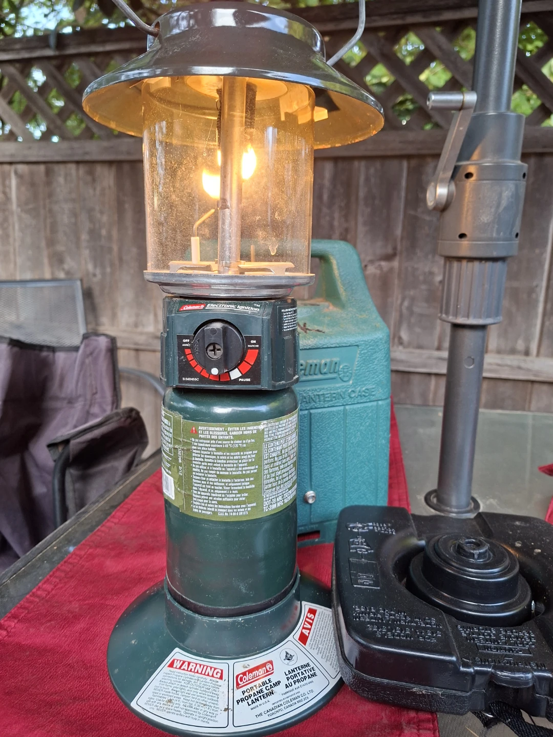 Coleman Electronic Ignition Propane Lantern with Case