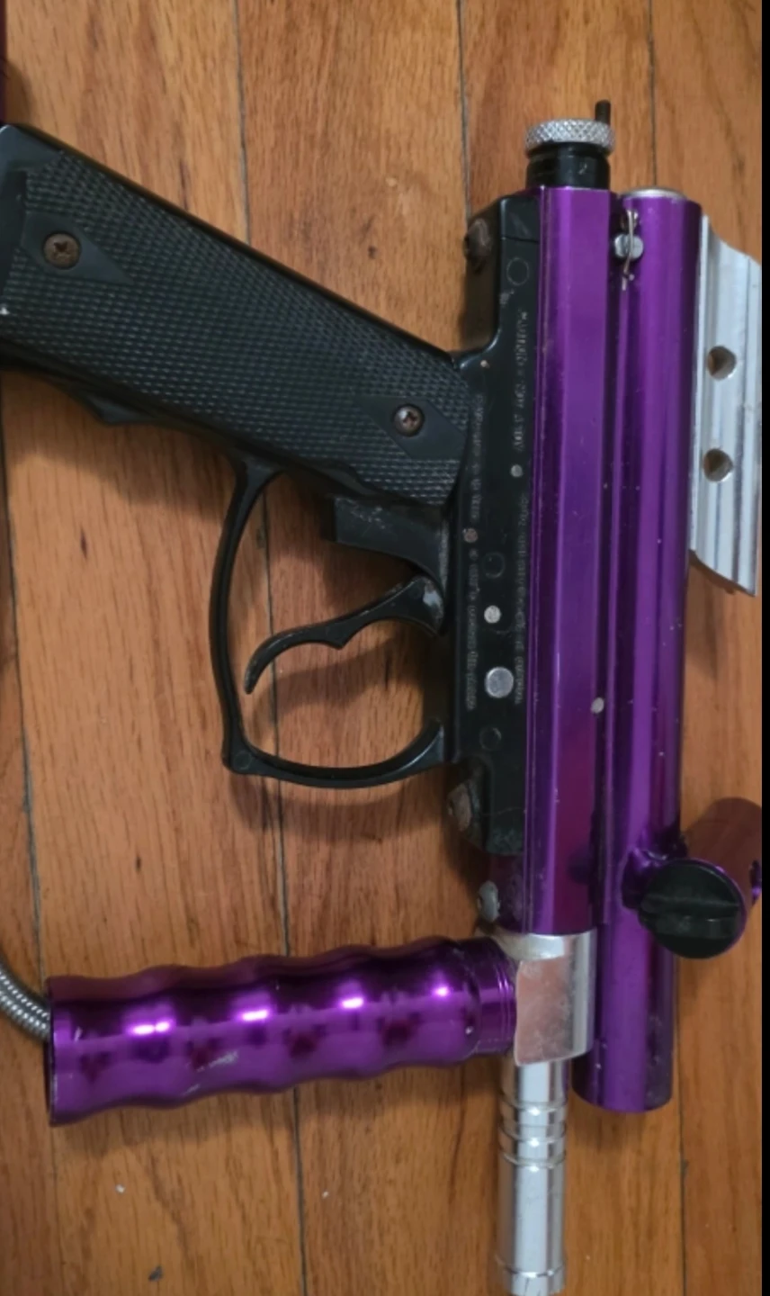 Spyder Electronic Paintball Gun - photo 2