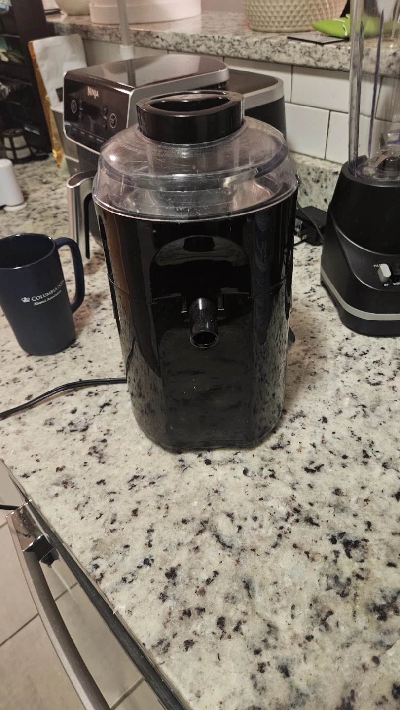 Black Electric Juice Extractor - photo 4