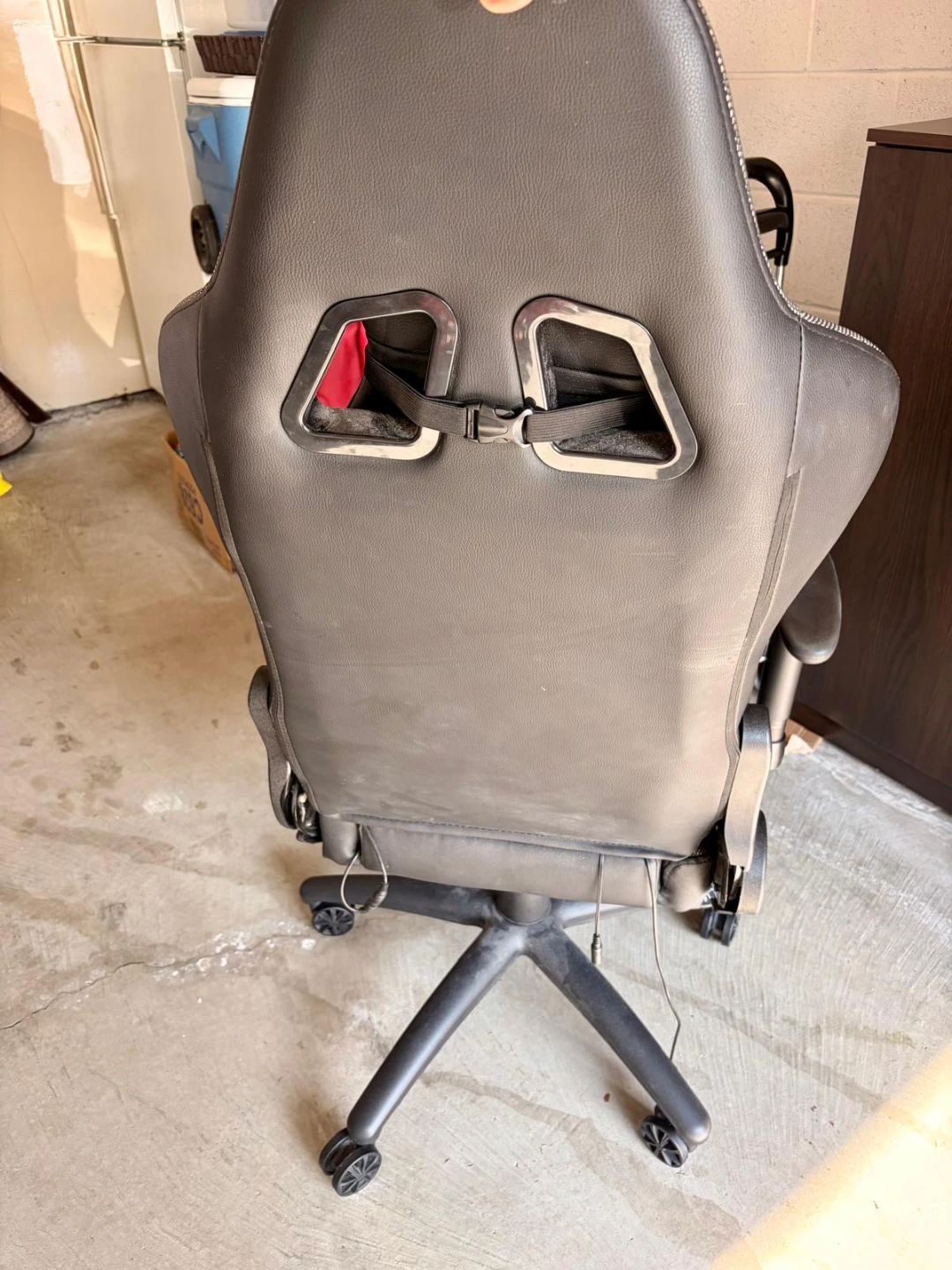 Xrocker RGB gaming chair - photo 3