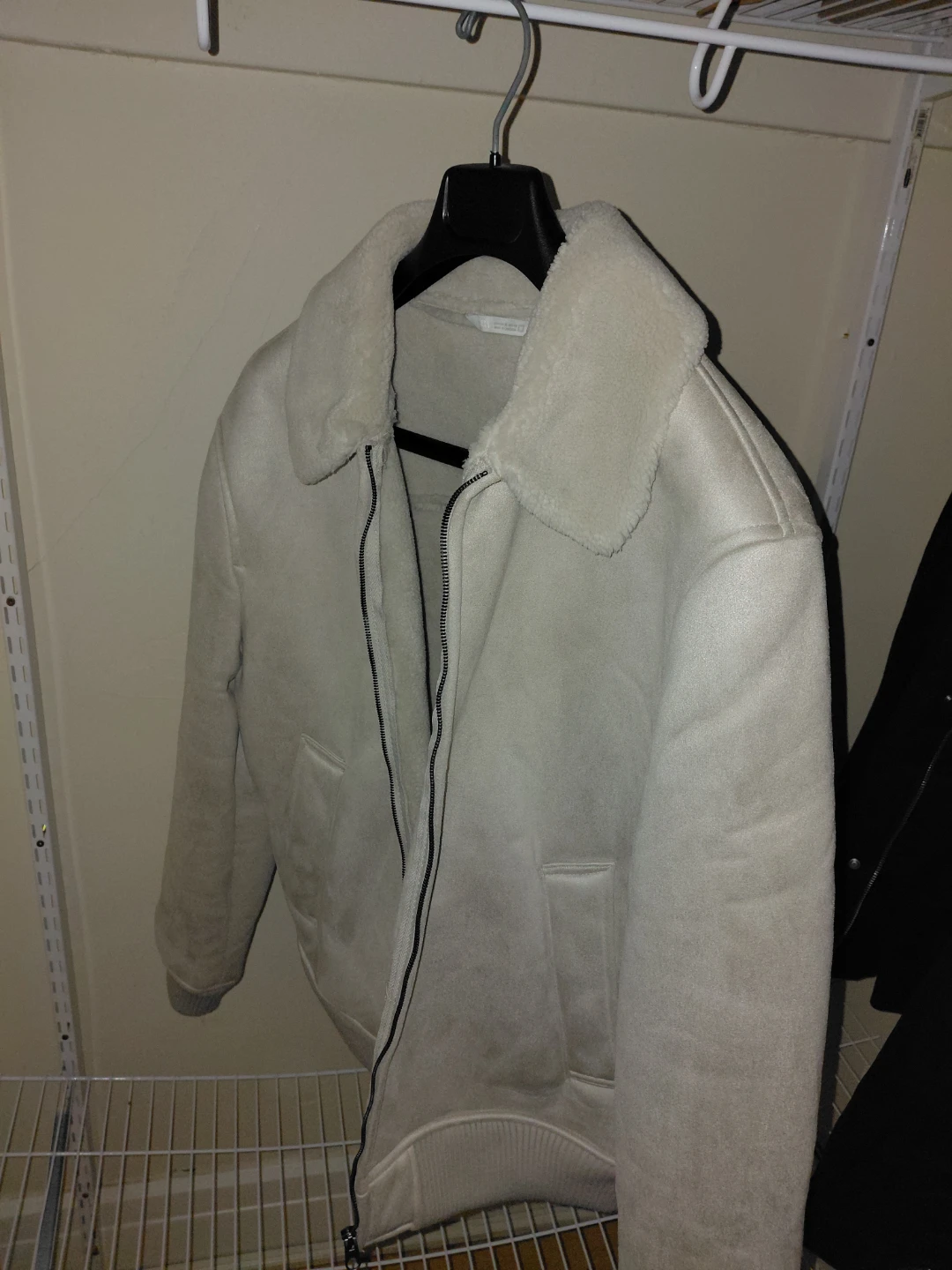 Zara Faux Shearling Bomber Jacket - photo 2