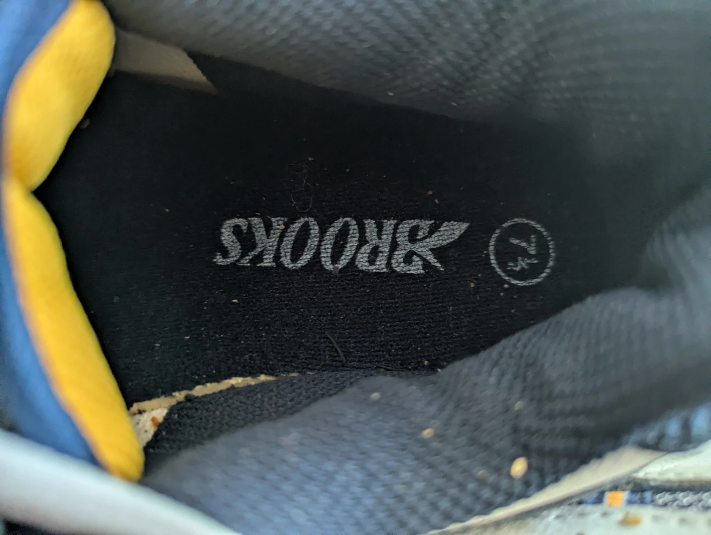 Brooks Athletic Shoes - photo 4