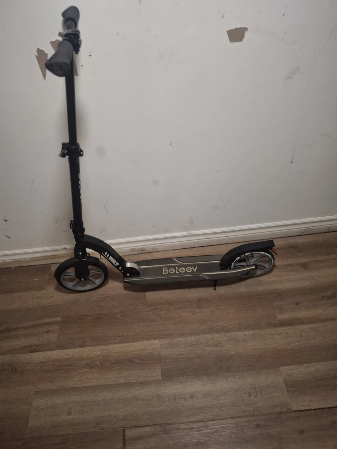 Beleev 200mm Big Wheel Kick Scooter - photo 3