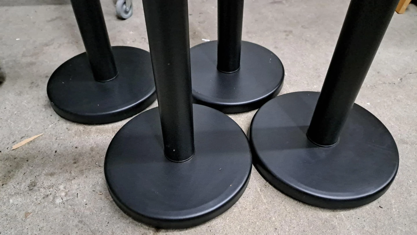 Set of 4 Black Retractable Stanchions - photo 3