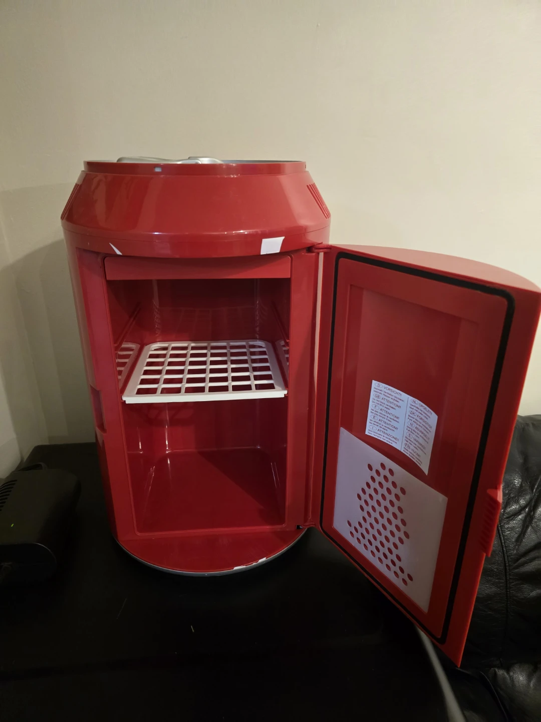 Coca-Cola Can Mini Fridge - photo 2
