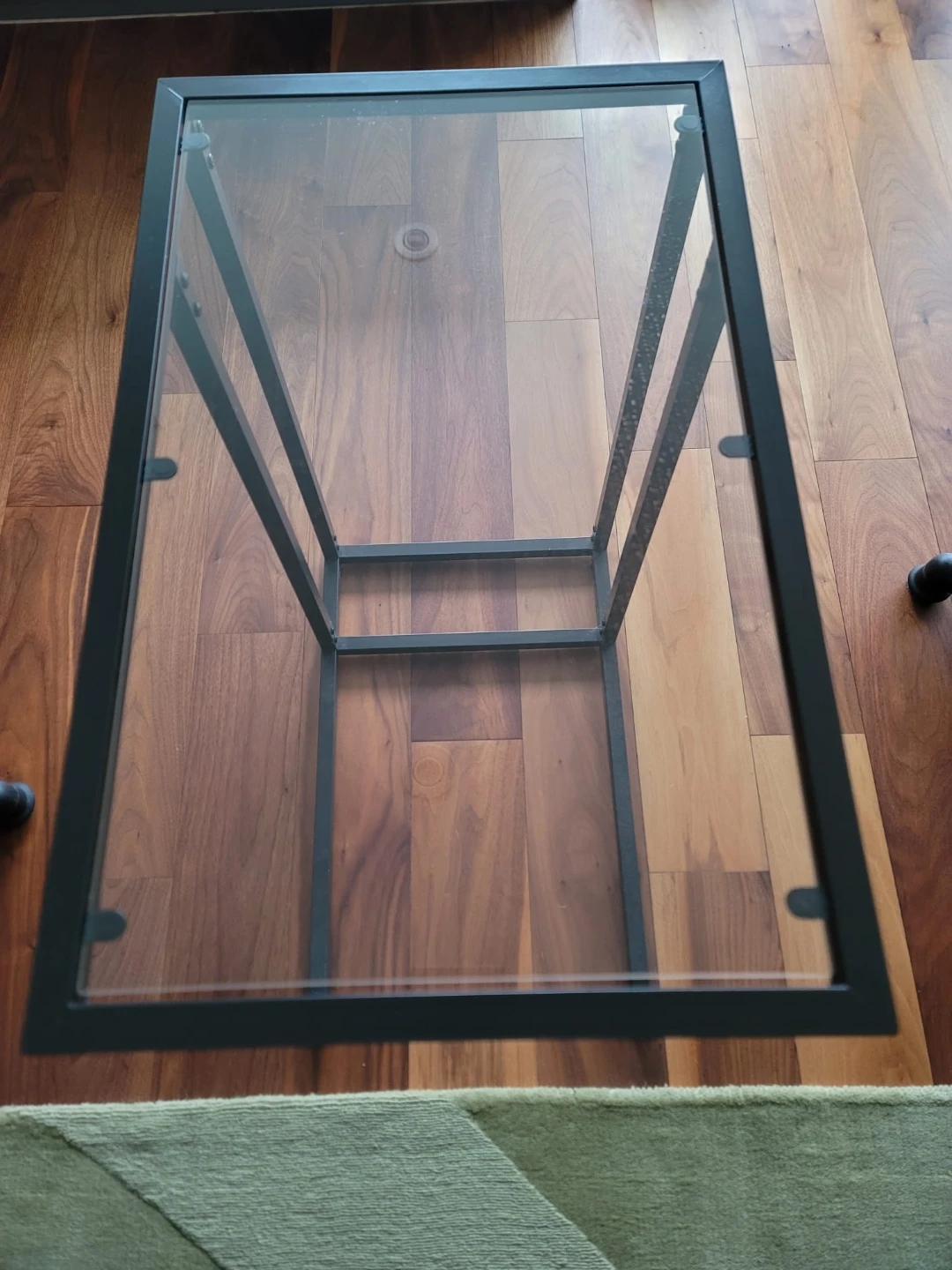 Black Metal and Glass C-Table - photo 2