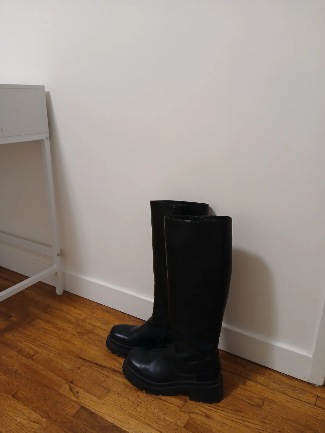 Black knee high boots - photo 3