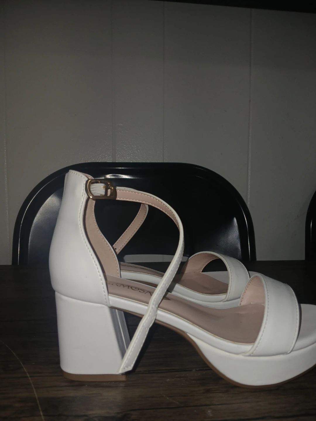 Laurmosa White Block Heel Sandals - photo 3