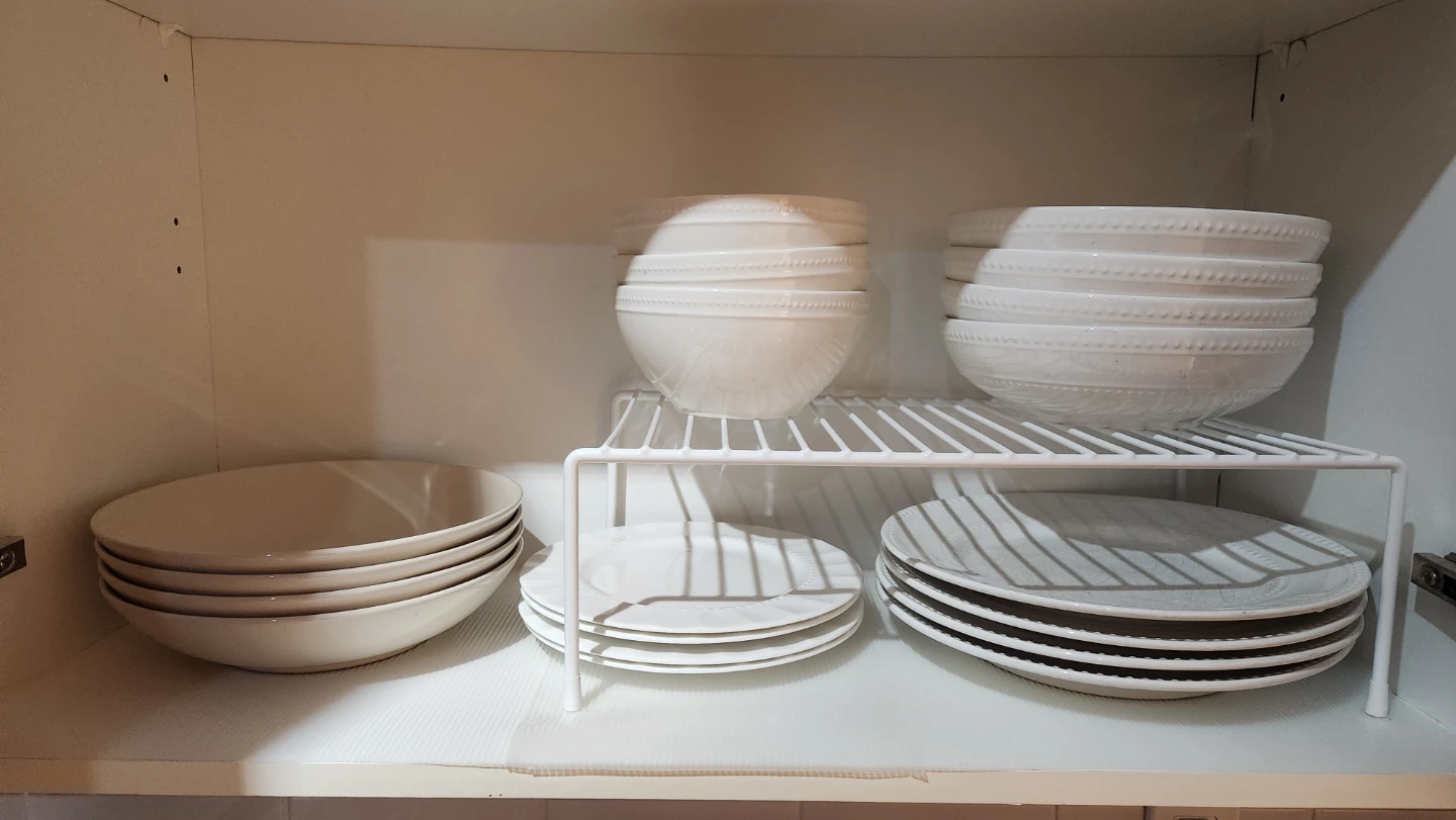 White Tableware Set