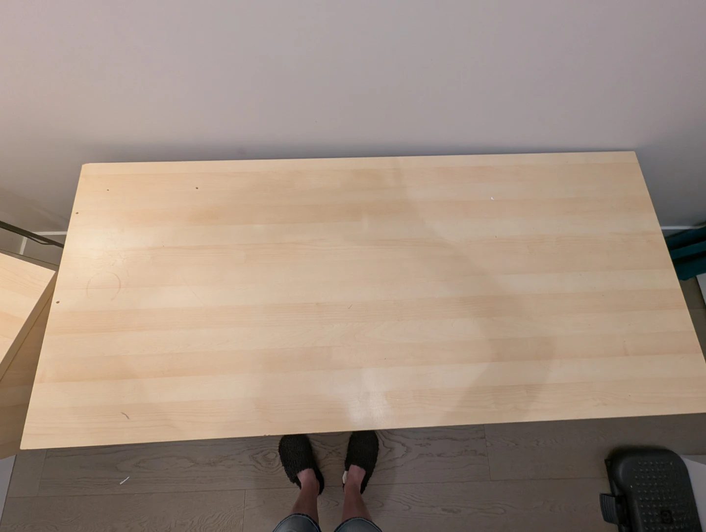 Desk and filing drawers - photo 3