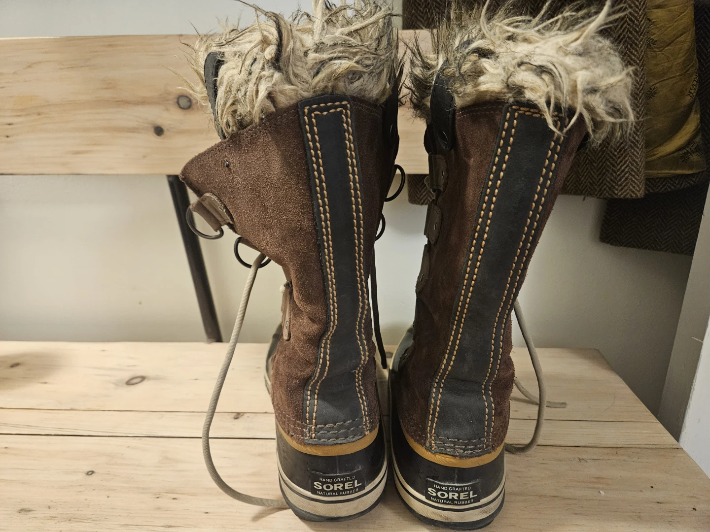 Sorel Women Waterproof Snow Boots  Size 8 US - photo 2
