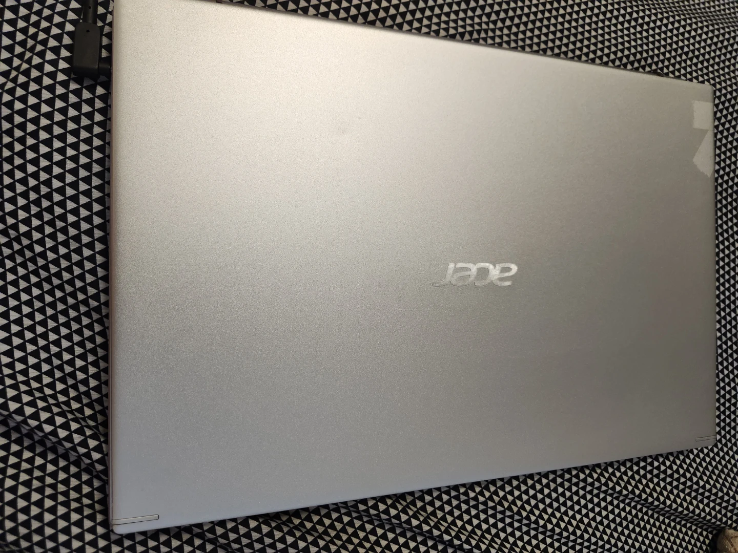 Acer Aspire A515-56T Laptop