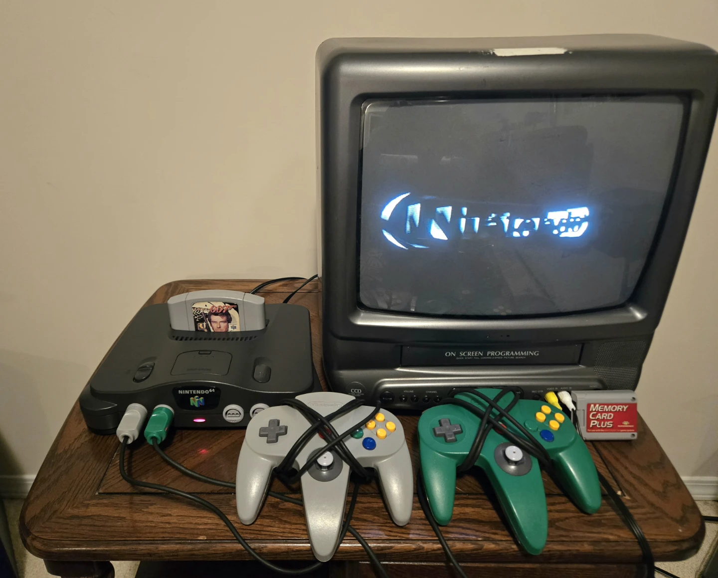 N64 Bundle + 007 Goldeneye / Clean - photo 2