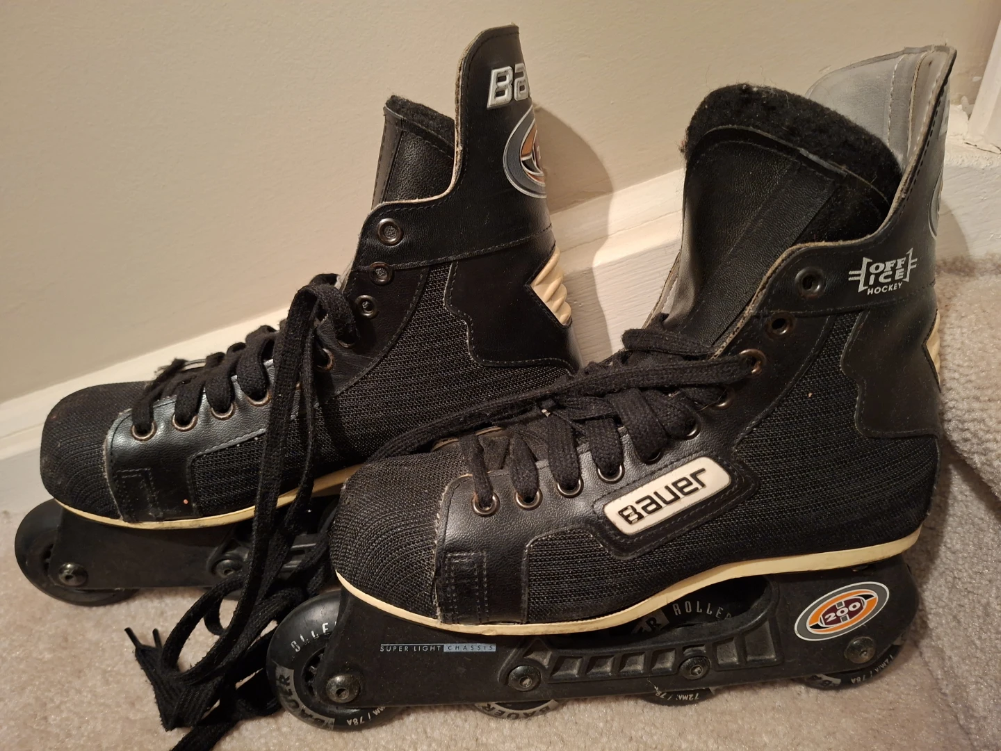Bauer 200 Off-Ice Inline Hockey Skates