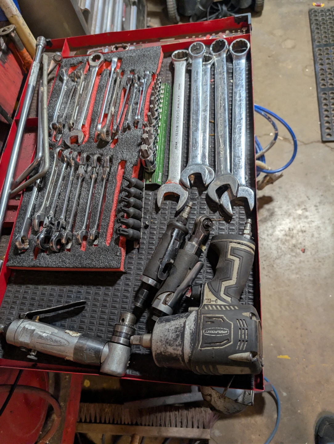 +$800 in tools