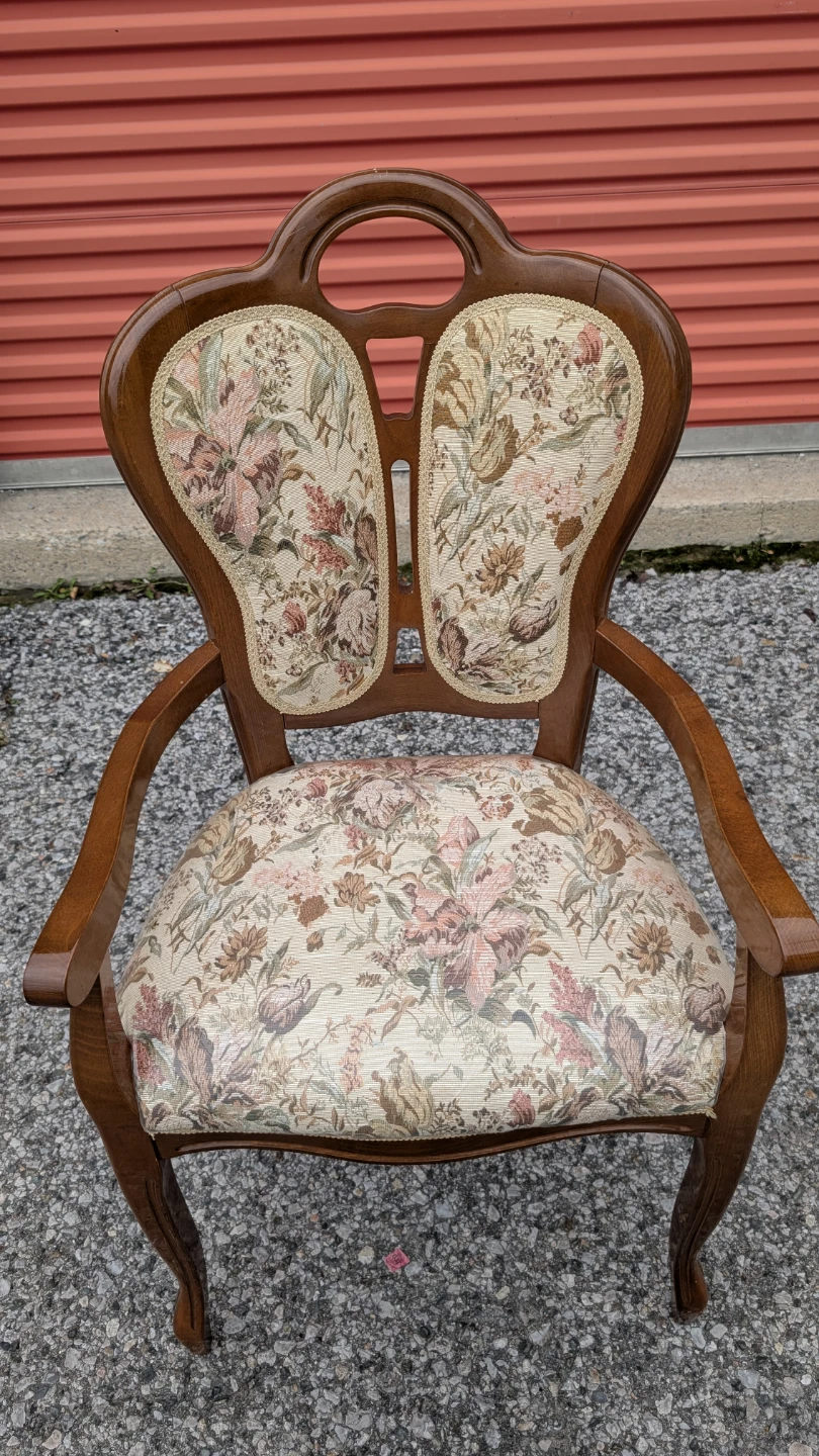 Vintage Accent Chair with Matching Footstool - photo 5